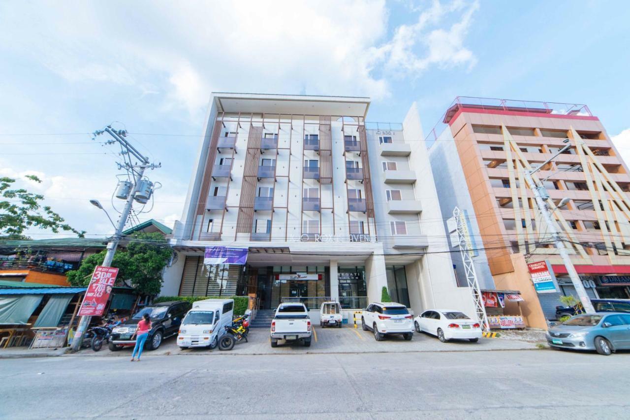 Reddoorz Plus @ Roxas Street Davao Ngoại thất bức ảnh