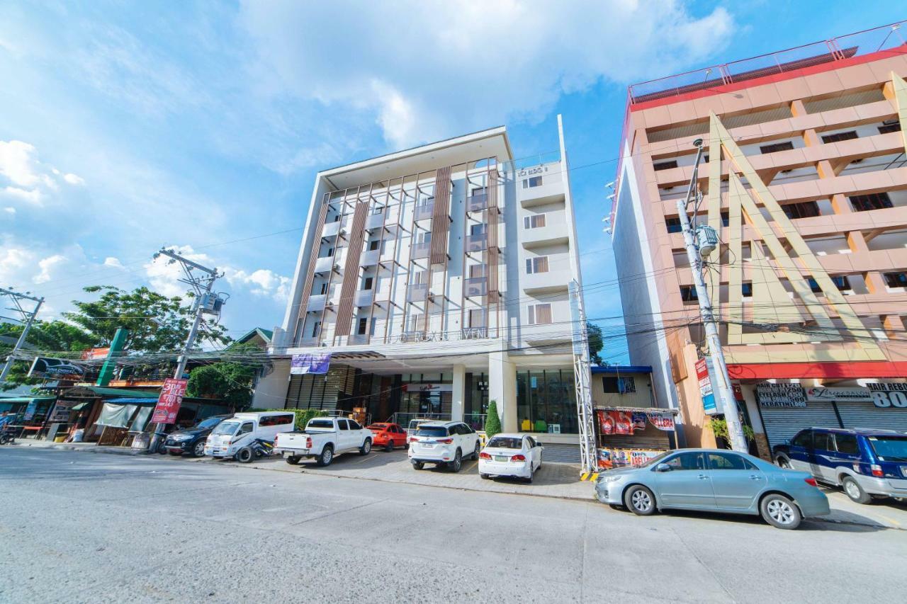 Reddoorz Plus @ Roxas Street Davao Ngoại thất bức ảnh